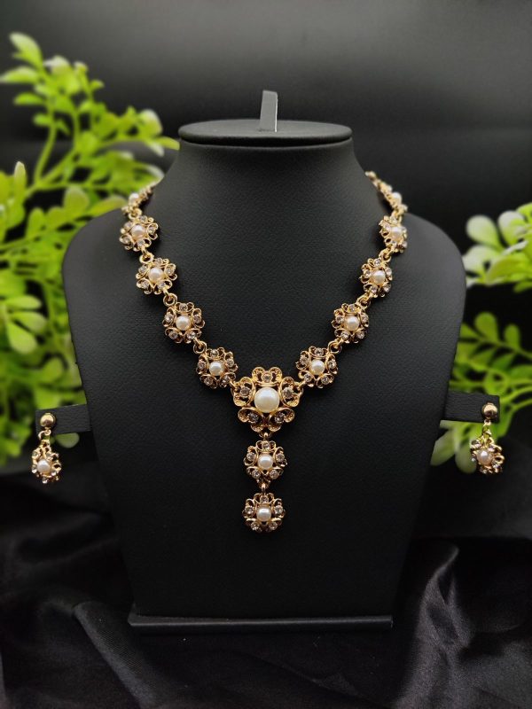 mported Majestic Pearl Flower Necklace Set | Best Quality Necklace For Girls & Women | Artificial Jewellery